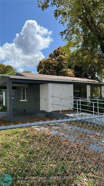 223 28th Ave - Photo 1