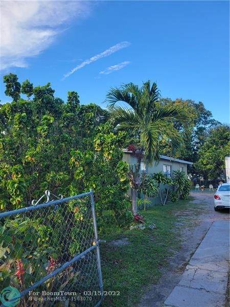 1715 18th St - Photo 1