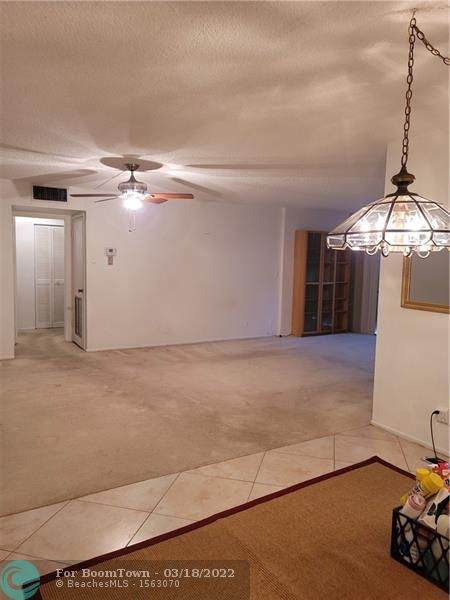 952 199 - Photo 1