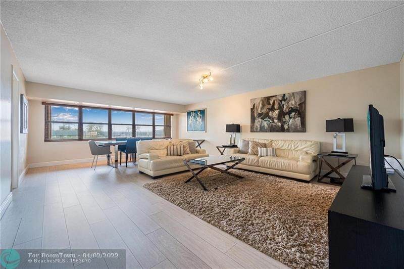 5100 Ocean Blvd - Photo 1
