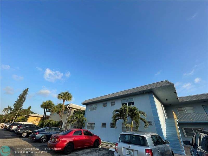 1021 45 STREET - Photo 1