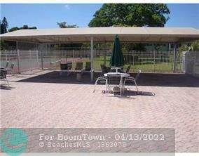 613 State Road 7 - Photo 1
