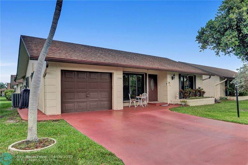1546 23rd Way - Photo 1