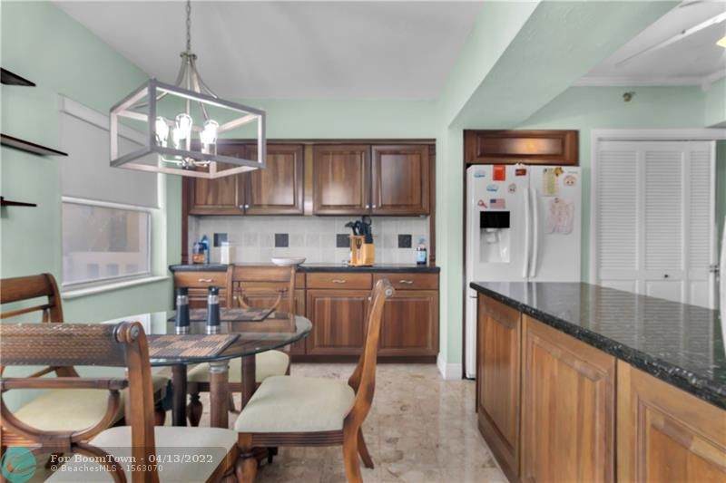 4001 Hillcrest Dr - Photo 1