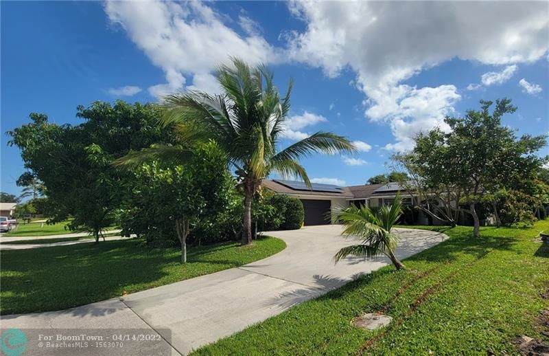9706 Heather Cir - Photo 1