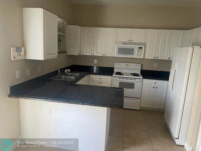 2641 4th St - Photo 1