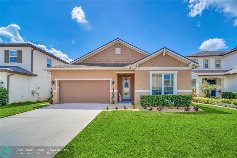 555 Gunston Court - Photo 1