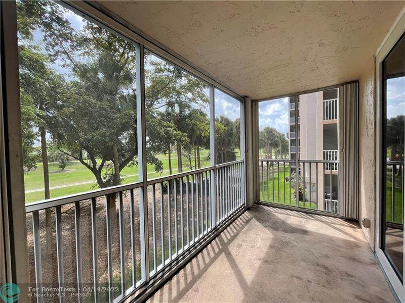250 Jacaranda Dr - Photo 1