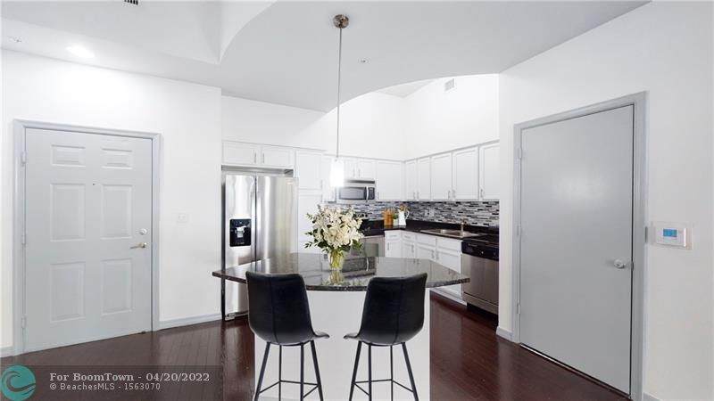 450 5th St - Photo 1