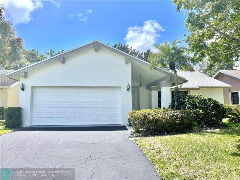 10554 180th Pl - Photo 1