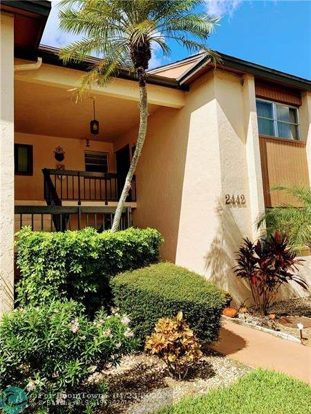 2442 Clubhouse Circle - Photo 1