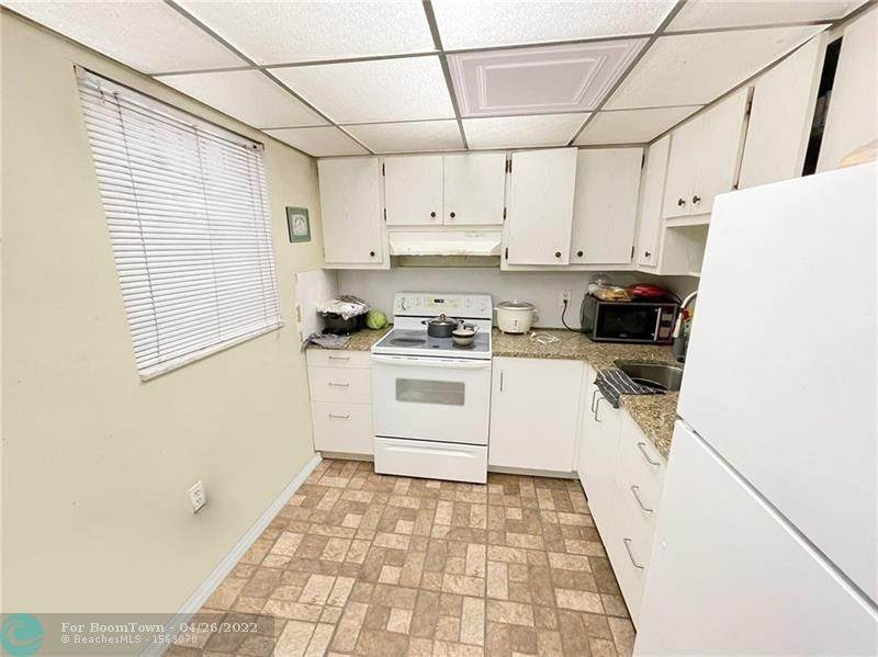 15600 7th Ave - Photo 1