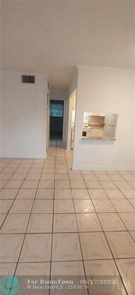 1150 17th Ct - Photo 1