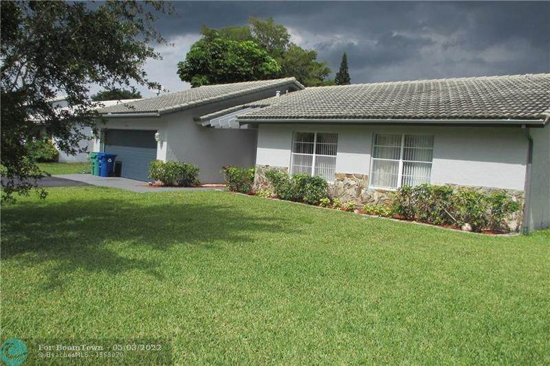 3911 114th Ave - Photo 1