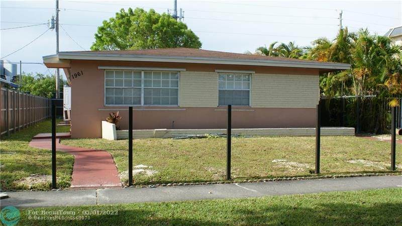 1961 168th St - Photo 1