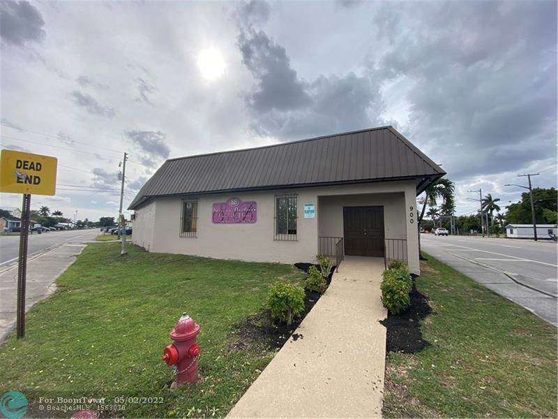 900 Dr Martin Luther King Jr Blvd - Photo 1