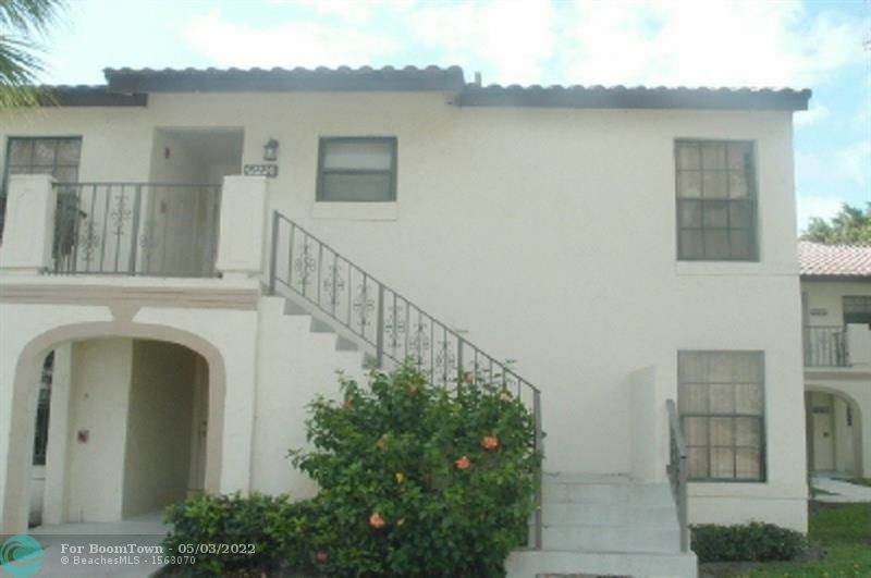 2650 Greenwood Ter - Photo 1