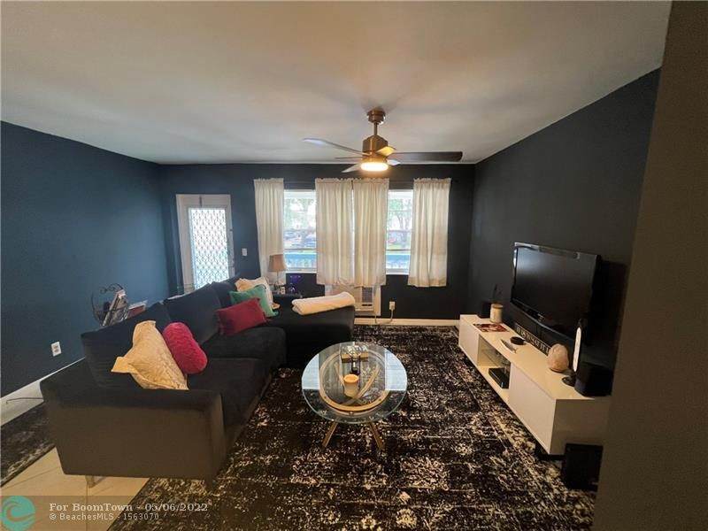 494 Durham Q - Photo 1