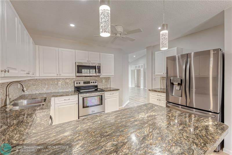 6761 Montego Bay Blvd - Photo 1