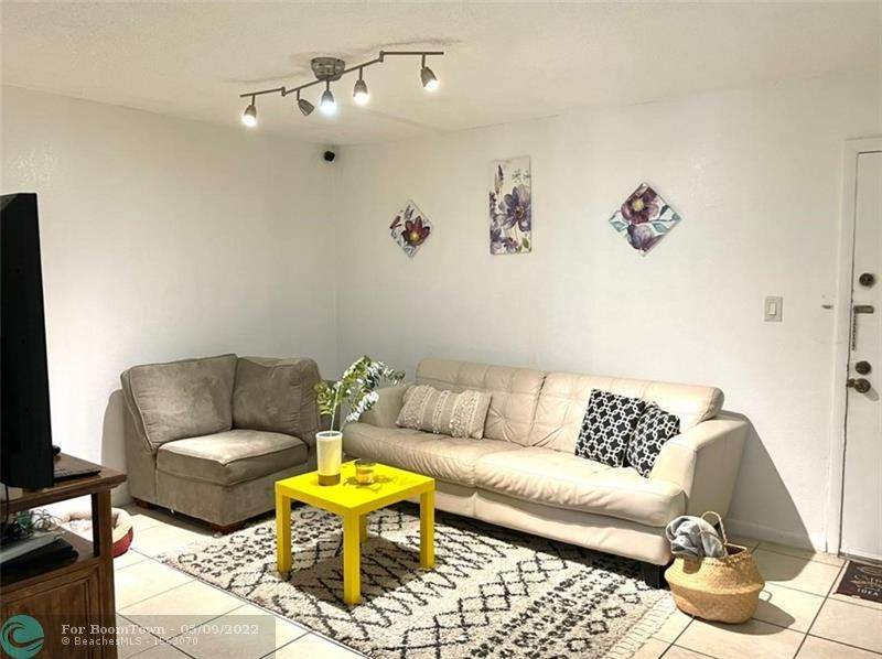5100 41st St - Photo 1