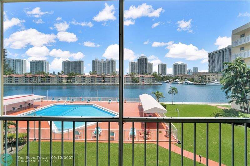 2980 Point East Dr - Photo 1
