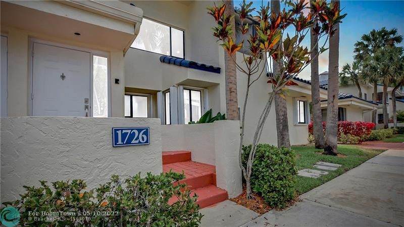 1726 81st Way - Photo 1