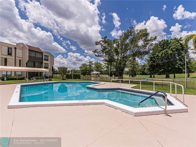 6451 University Dr - Photo 1