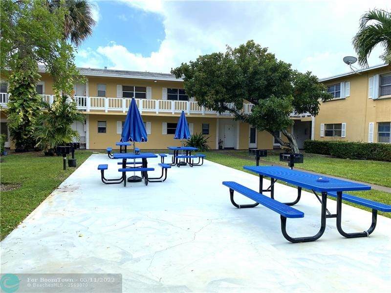 500 2nd Ave - Photo 1