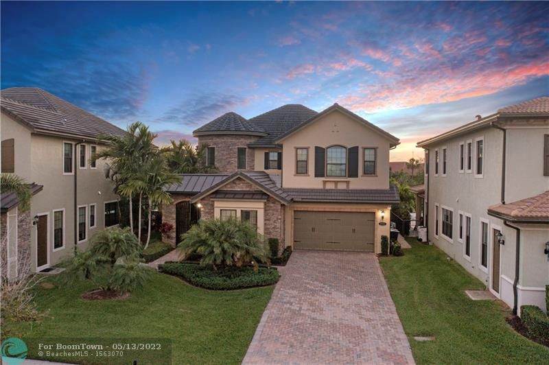 9065 Watercrest Cir W - Photo 1