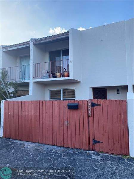 5909 36th Ct - Photo 1