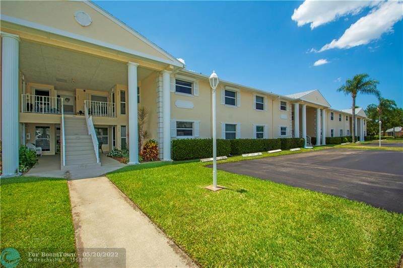 605 Lake Jasmine Circle - Photo 1