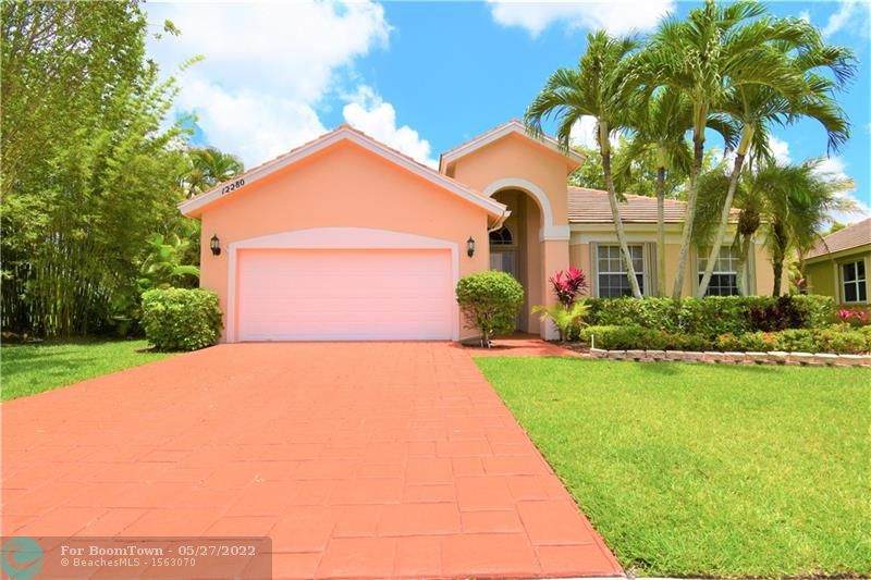 12280 Riverfalls Ct - Photo 1