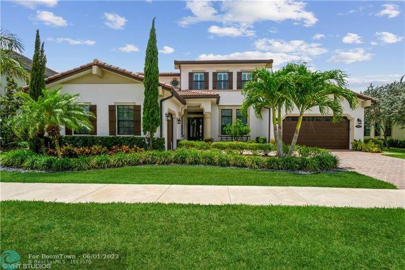 9045 Vista Way - Photo 1