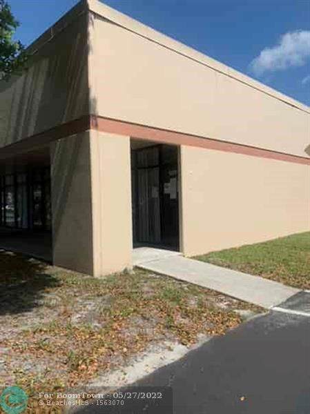 4800 State Road 7 - Photo 1