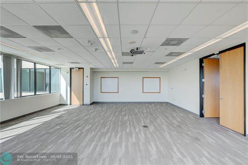 6700 Andrews Ave - Photo 1