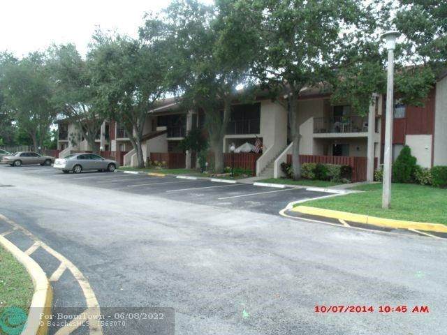8041 Southgate Blvd - Photo 1
