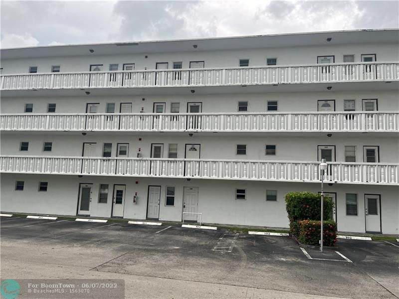 600 2nd St - Photo 1