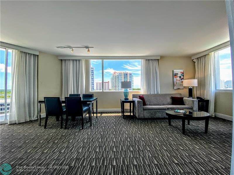 2670 Sunrise Blvd - Photo 1