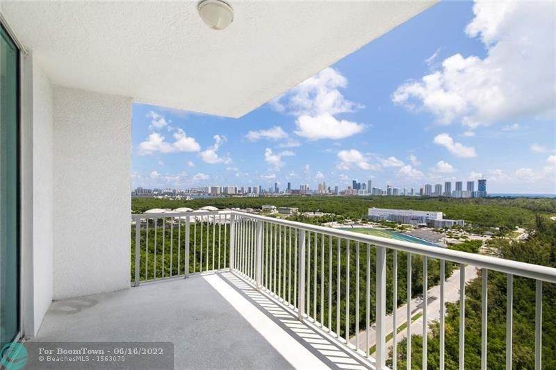 15051 Royal Oaks Ln - Photo 1