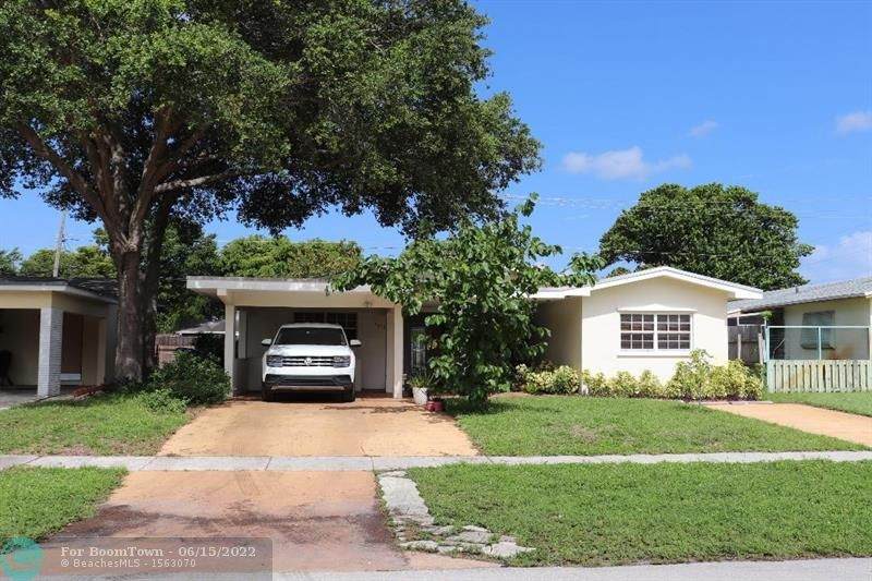 1816 41st Ave - Photo 1