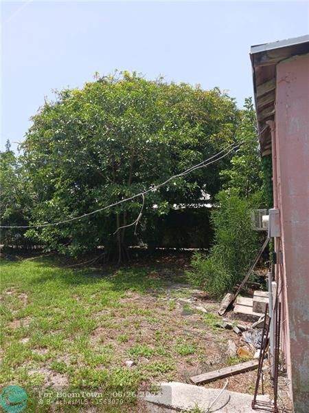 119 4th Ave - Photo 1