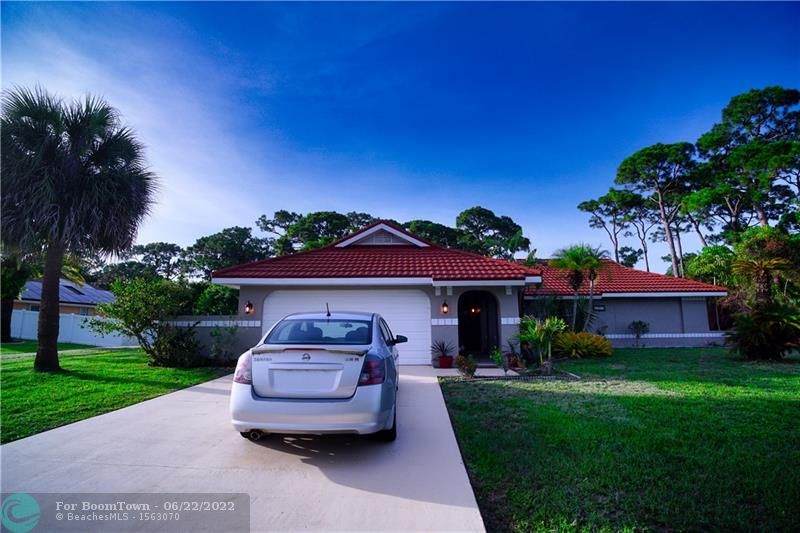 1821 Beving Ave - Photo 1