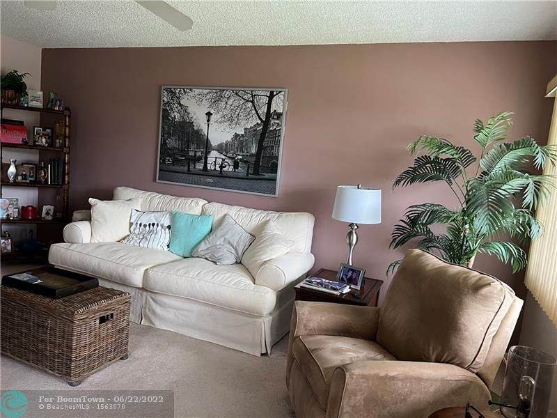 361 Tilford Q - Photo 1