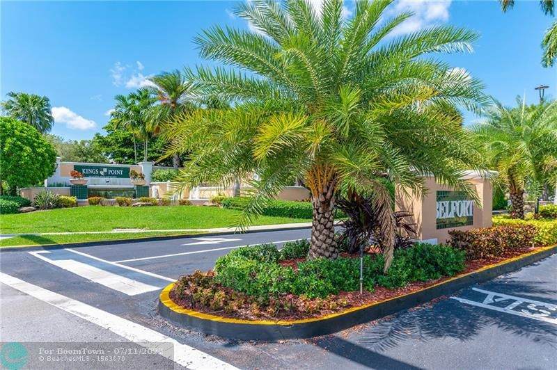9477 Belfort Cr - Photo 1