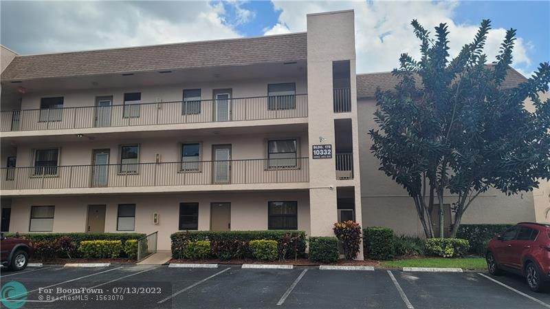 10332 Sunrise Lakes Blvd - Photo 1