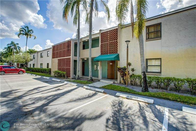 4216 Inverrary Blvd - Photo 1