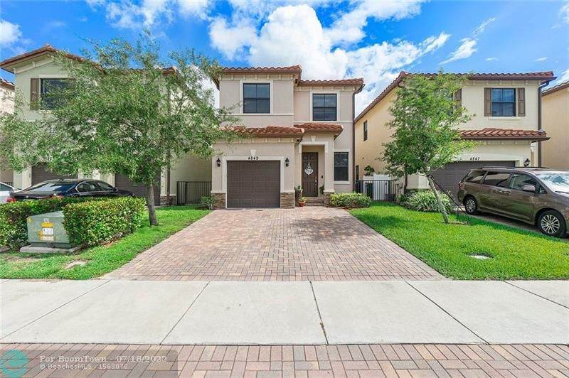 4849 57th Ct - Photo 1