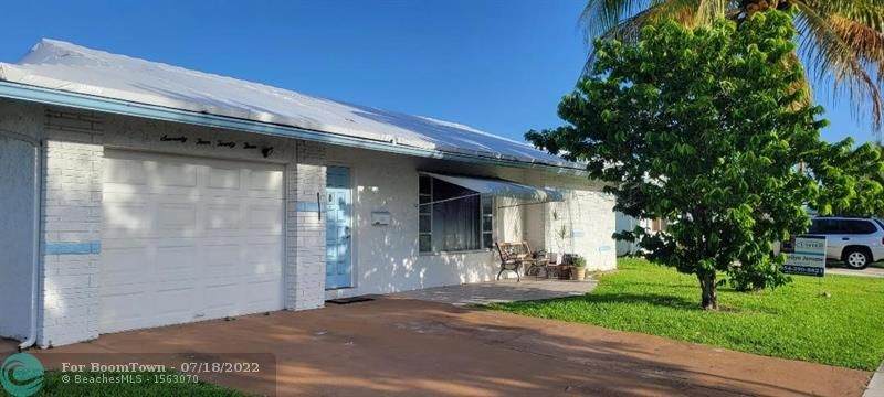 7423 70th Ave - Photo 1