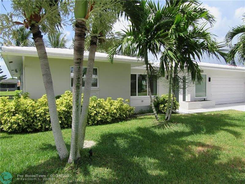 4760 49th Ct - Photo 1