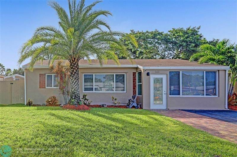 651 59th Ct - Photo 1
